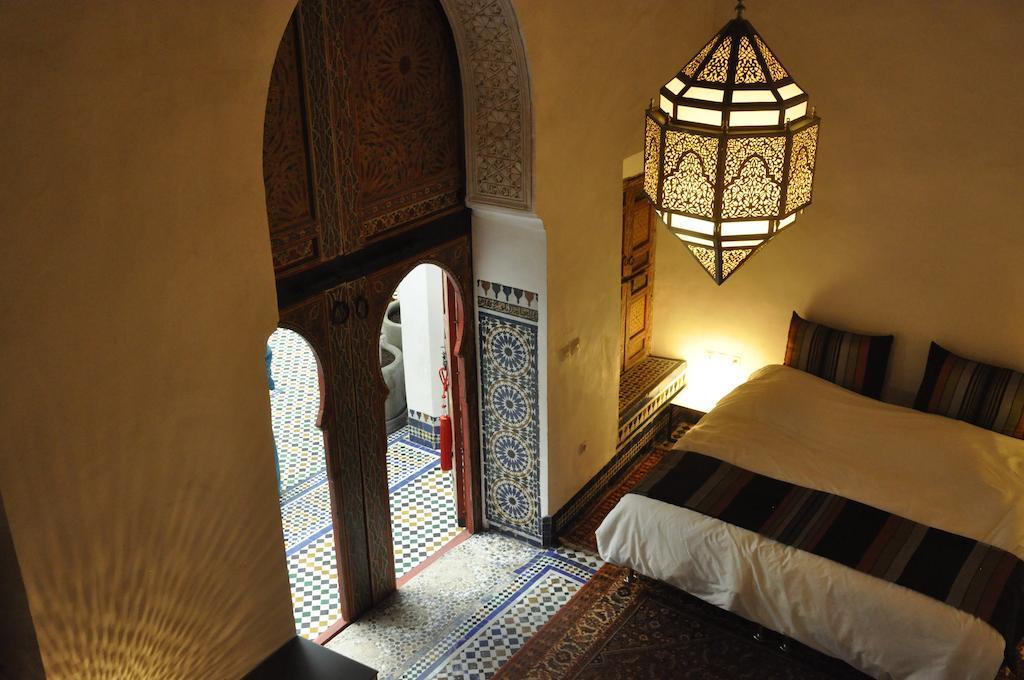 Hotel Dar 7 Louyat Fès Zimmer foto